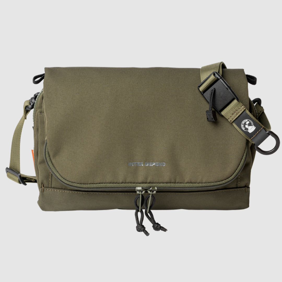INTER DEPEND Node One | Minimalist Sling Bag - Designed in Japan (en)